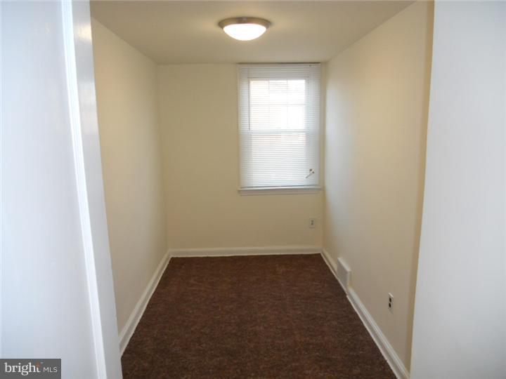 22 Concord Road Darby, PA 19023 - Photo 17 of 25