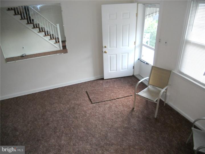 22 Concord Road Darby, PA 19023 - Photo 3 of 25 Living Room