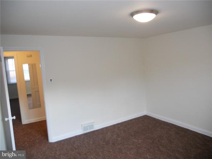 22 Concord Road Darby, PA 19023 - Photo 10 of 25
