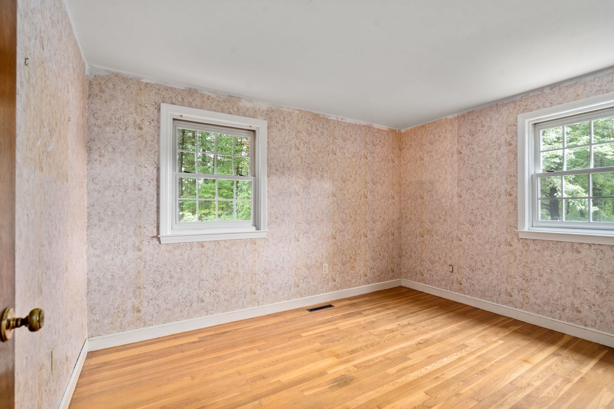11 Summit Road Southborough, MA 01772 - Photo 23 of 41 Gallery Image 23