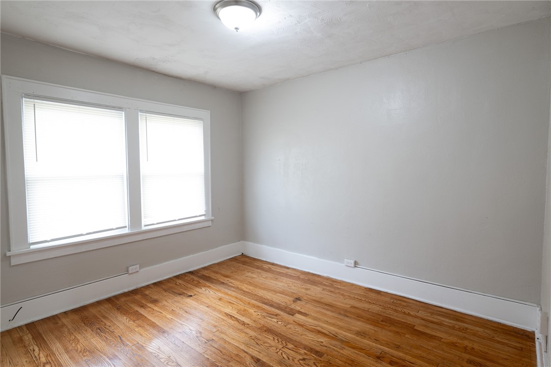 168 Ellicott Street Rochester, NY 14619 - Photo 17 of 18
