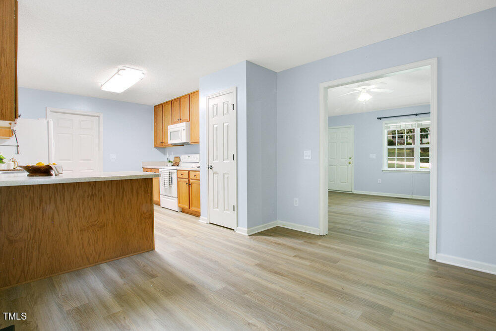 6205 Silver Spring Court Willow Spring, NC 27592 - Photo 12 of 32 Dining 2