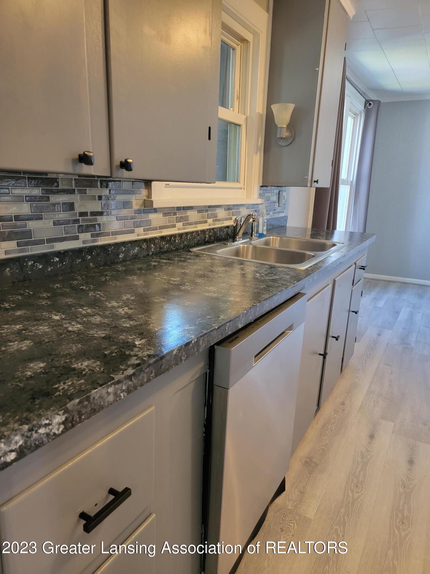 2301 West Jolly Road Lansing, MI 48911 - Photo 9 of 18 20230601_152818