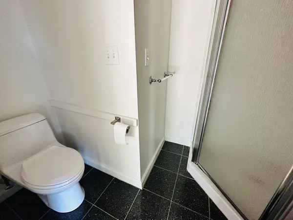 $5,100 | 6 Cushing Road, Unit 6, Marblehead, MA 01945