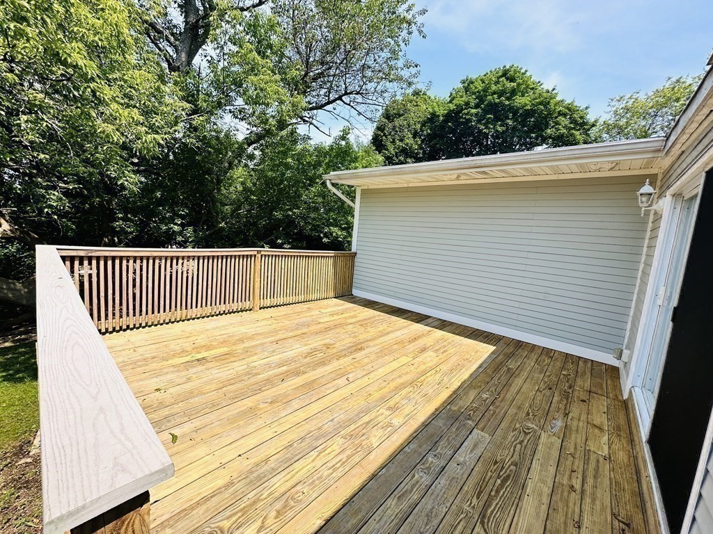 6 Cushing Road, Unit 6 Marblehead, MA 01945 - Photo 17 of 20