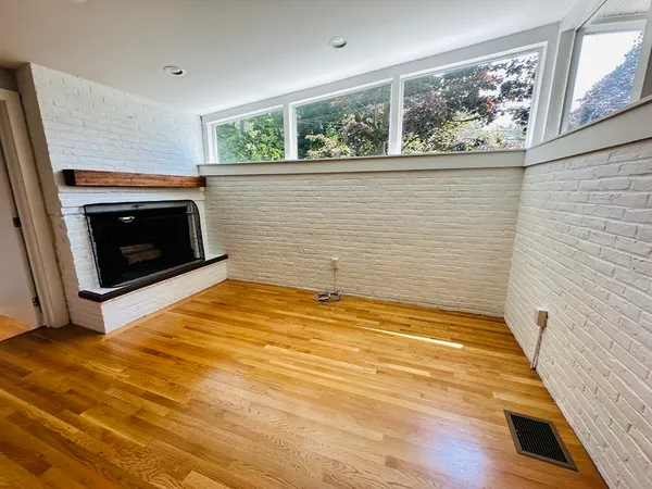 $5,100 | 6 Cushing Road, Unit 6, Marblehead, MA 01945