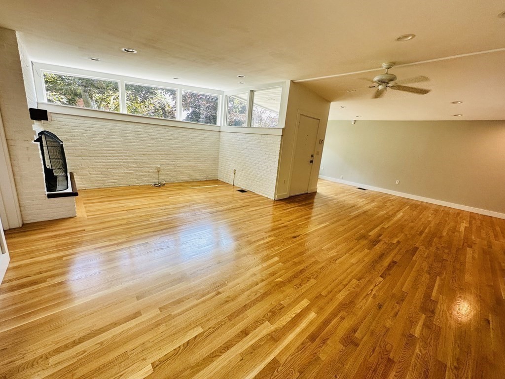 6 Cushing Road, Unit 6 Marblehead, MA 01945 - Photo 4 of 20