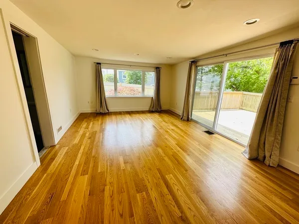 $5,100 | 6 Cushing Road, Unit 6, Marblehead, MA 01945