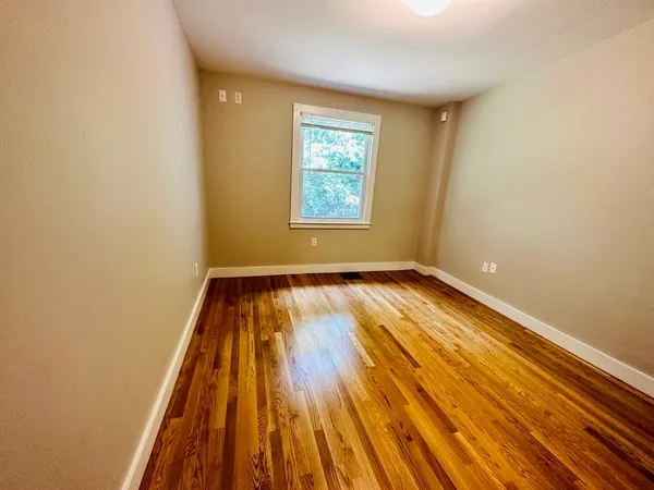 $5,100 | 6 Cushing Road, Unit 6, Marblehead, MA 01945