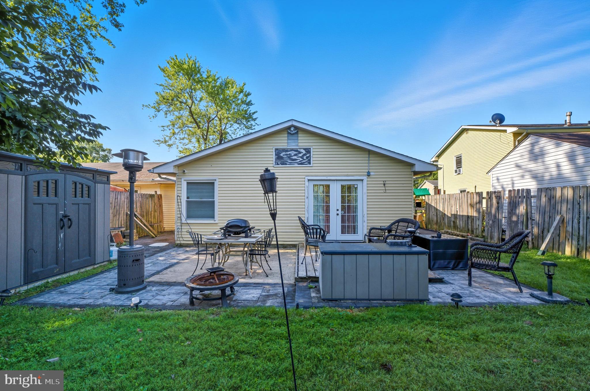 1311 Tenbrook Road Odenton, MD 21113 - Photo 35 of 37 a patio with table and chairs