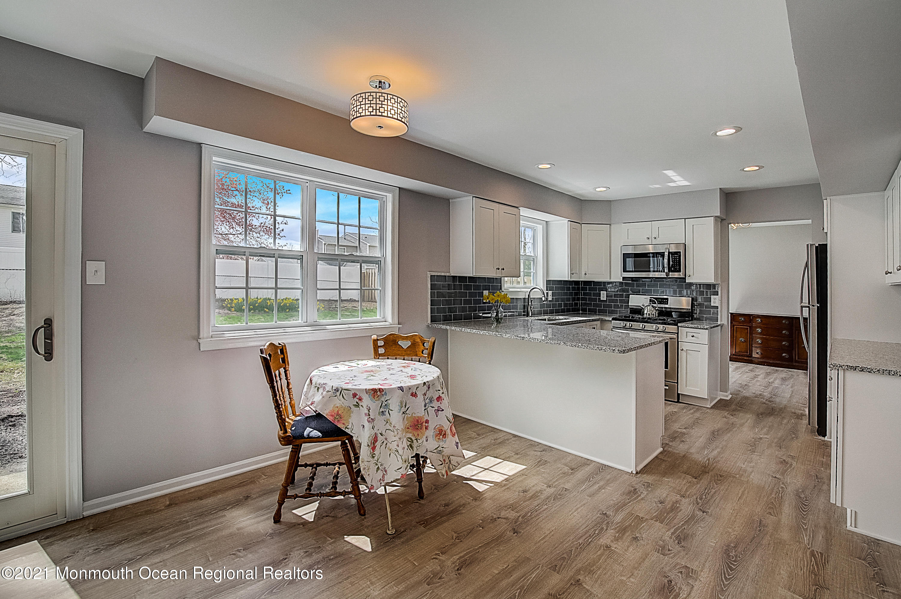 59 Appletree Road Howell, NJ 07731 - Photo 17 of 34 19-Appletree Rd -019