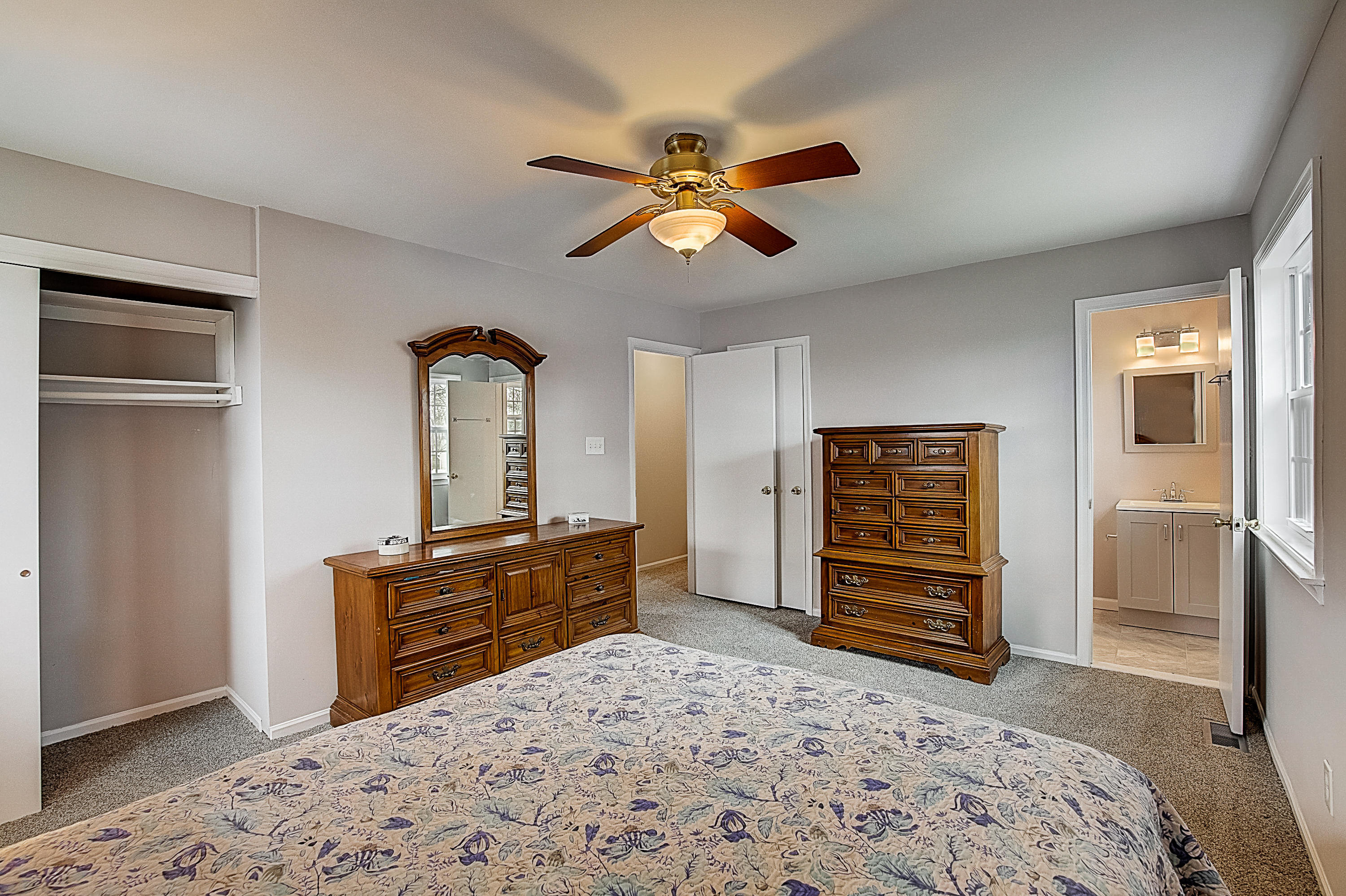 59 Appletree Road Howell, NJ 07731 - Photo 25 of 34 36-Appletree Rd -036