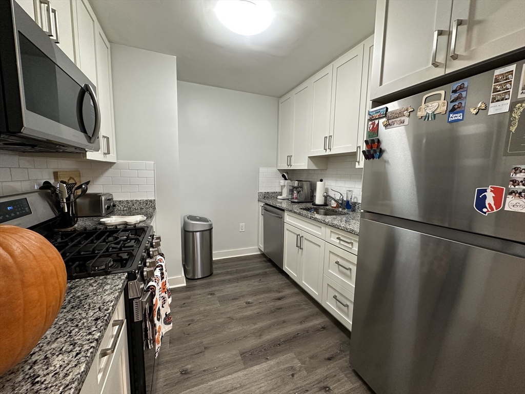 17 Hennery Way, Unit A Medfield, MA 02052 - Photo 3 of 11