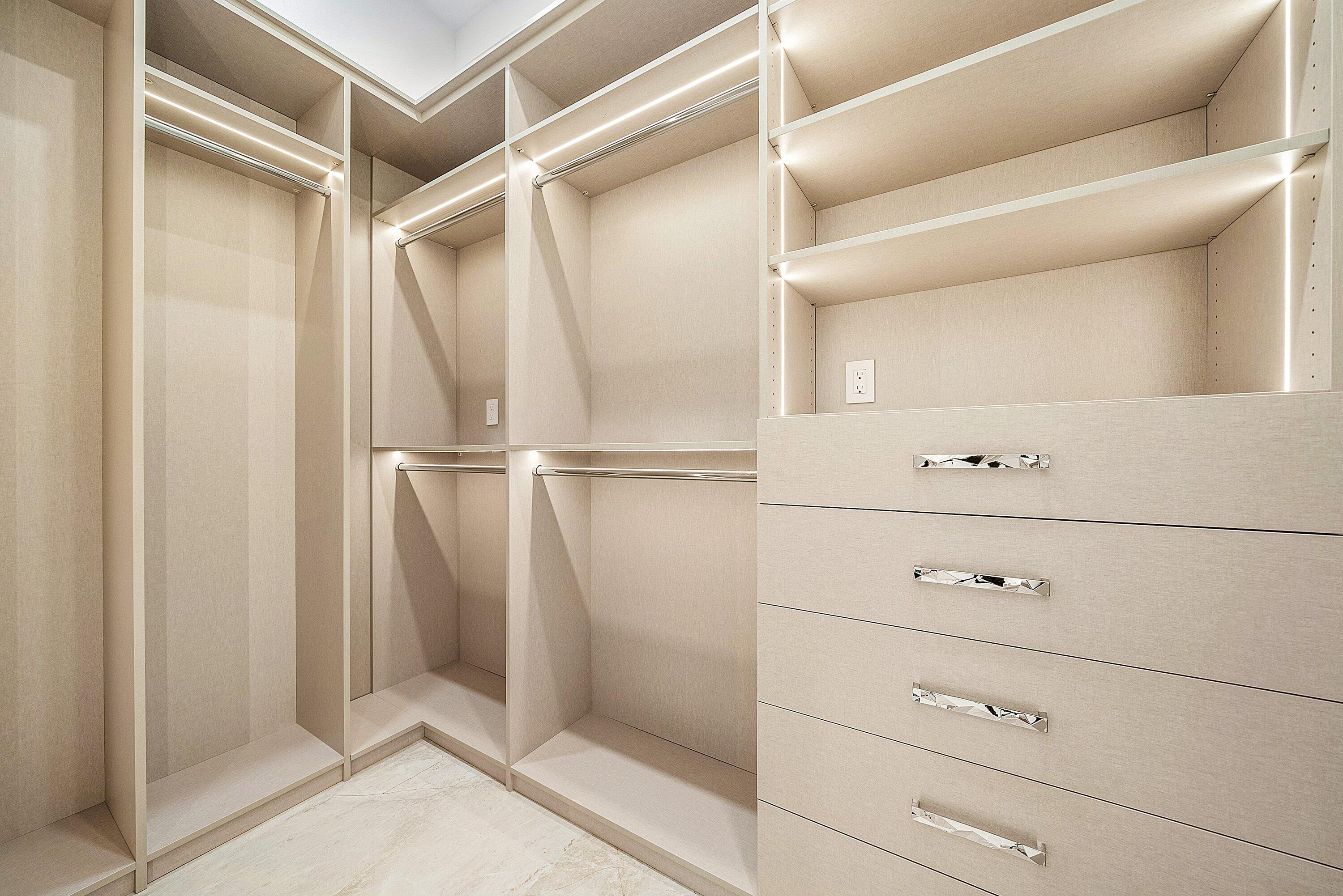 2650 Northeast 48th Court Lighthouse Point, FL 33064 - Photo 31 of 86 026-2650Northeast48thCourt-LighthousePoi