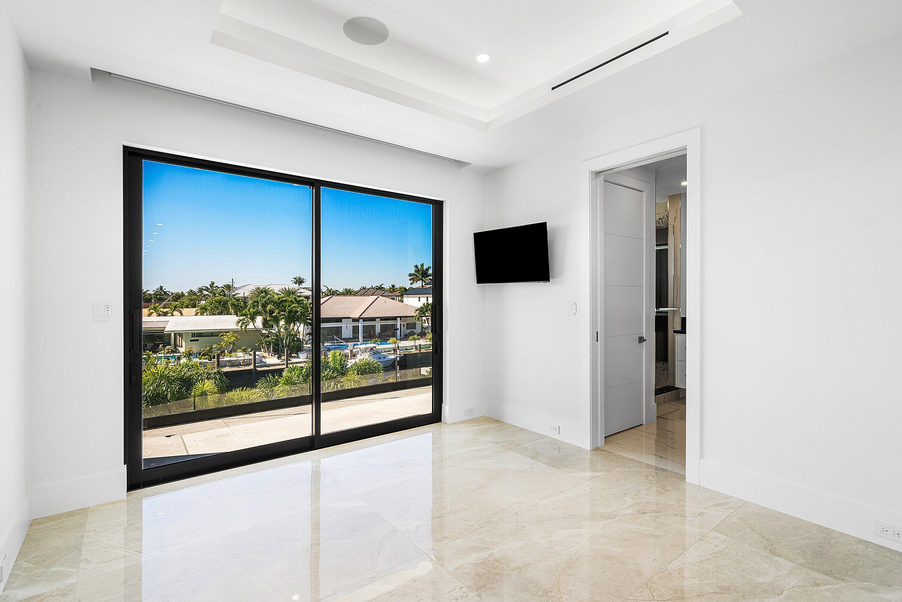 2650 Northeast 48th Court Lighthouse Point, FL 33064 - Photo 41 of 86 038-2650Northeast48thCourt-LighthousePoi