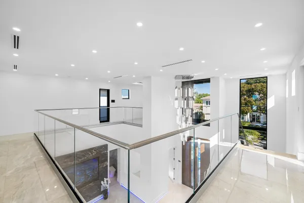 $25,000 | 2650 Northeast 48th Court, Lighthouse Point, FL 33064