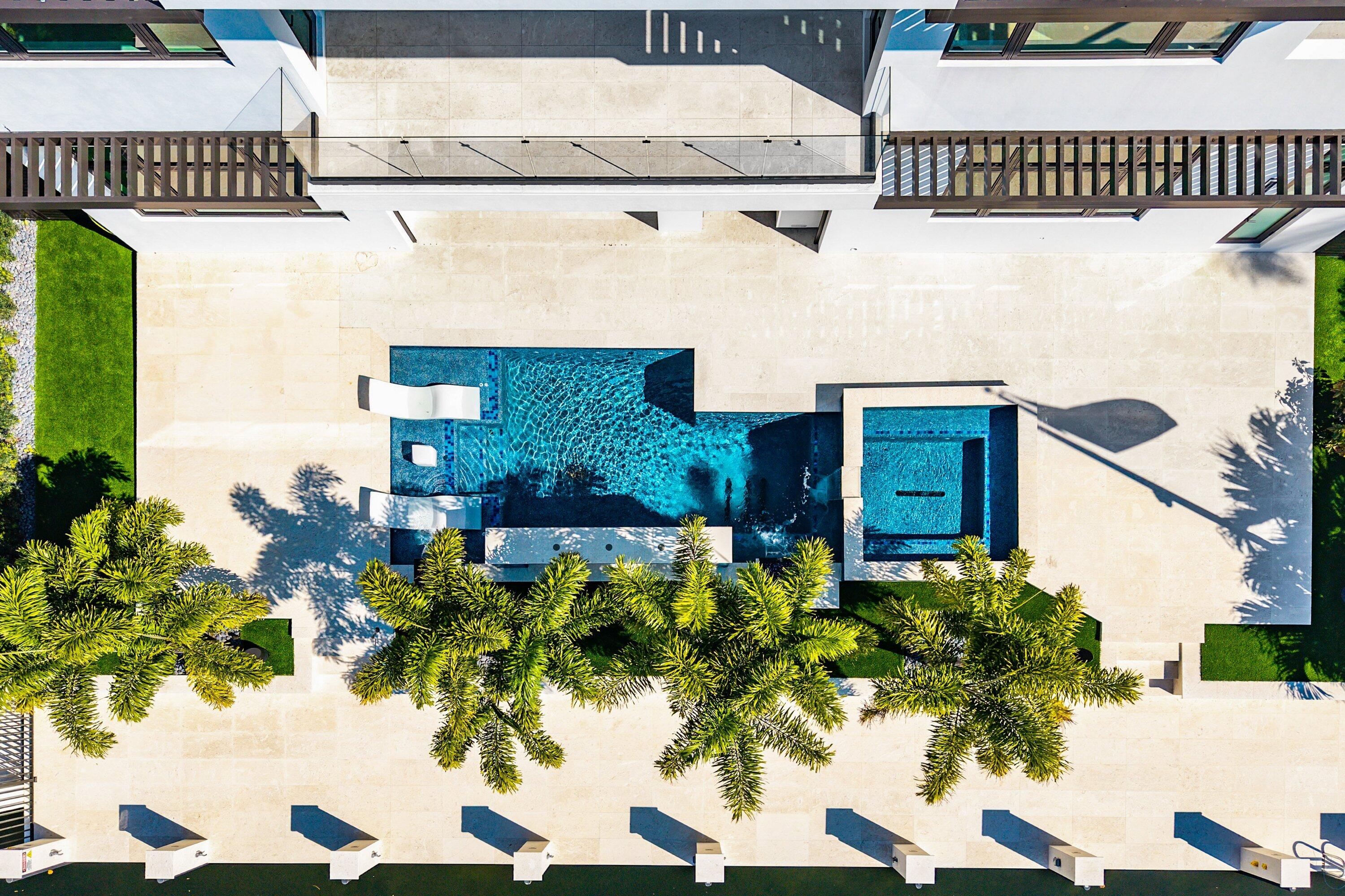 2650 Northeast 48th Court Lighthouse Point, FL 33064 - Photo 5 of 86 079-2650Northeast48thCourt-LighthousePoi