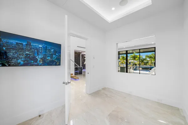 $25,000 | 2650 Northeast 48th Court, Lighthouse Point, FL 33064