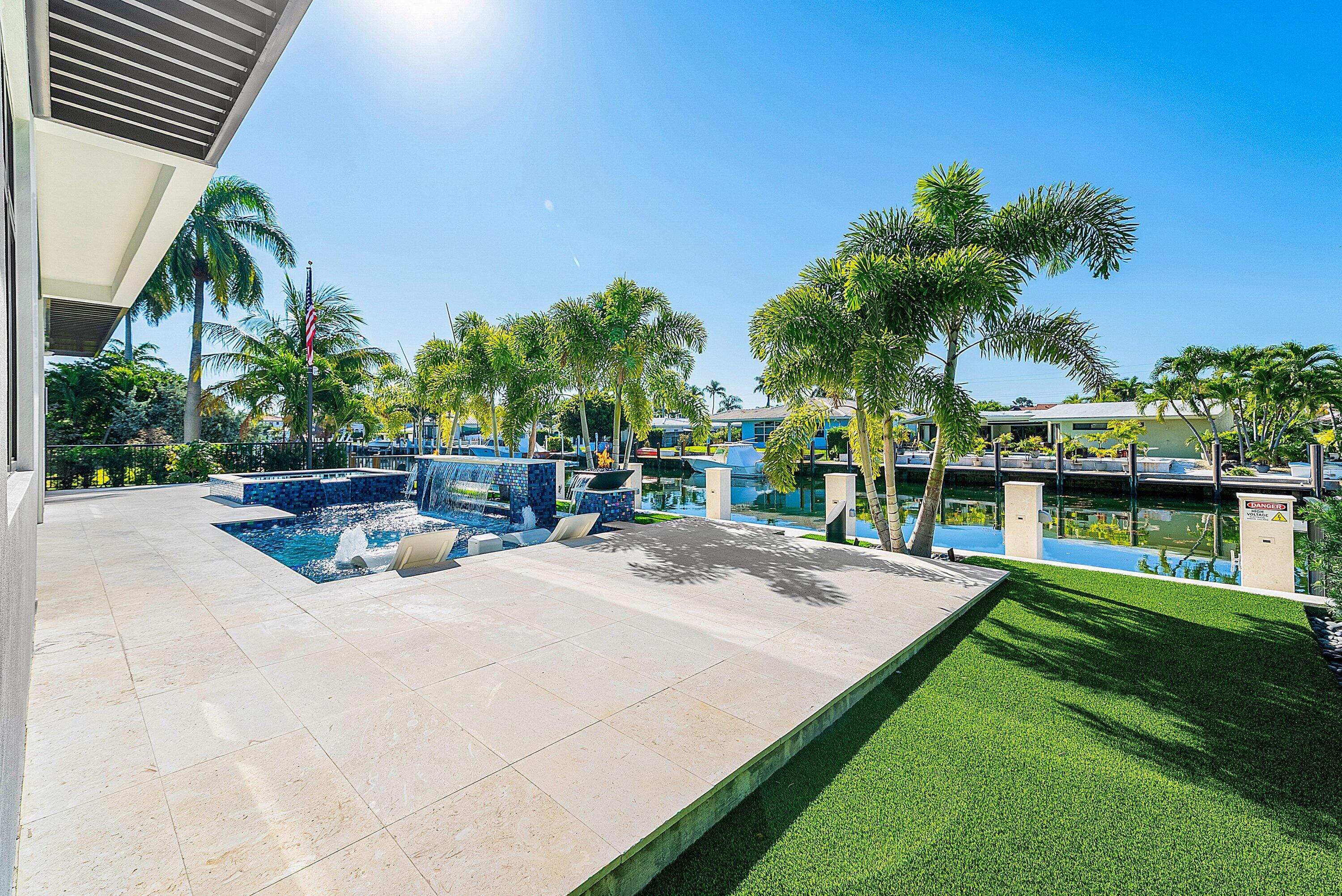 2650 Northeast 48th Court Lighthouse Point, FL 33064 - Photo 58 of 86 058-2650Northeast48thCourt-LighthousePoi