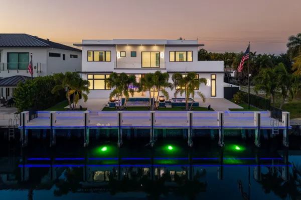 $25,000 | 2650 Northeast 48th Court, Lighthouse Point, FL 33064