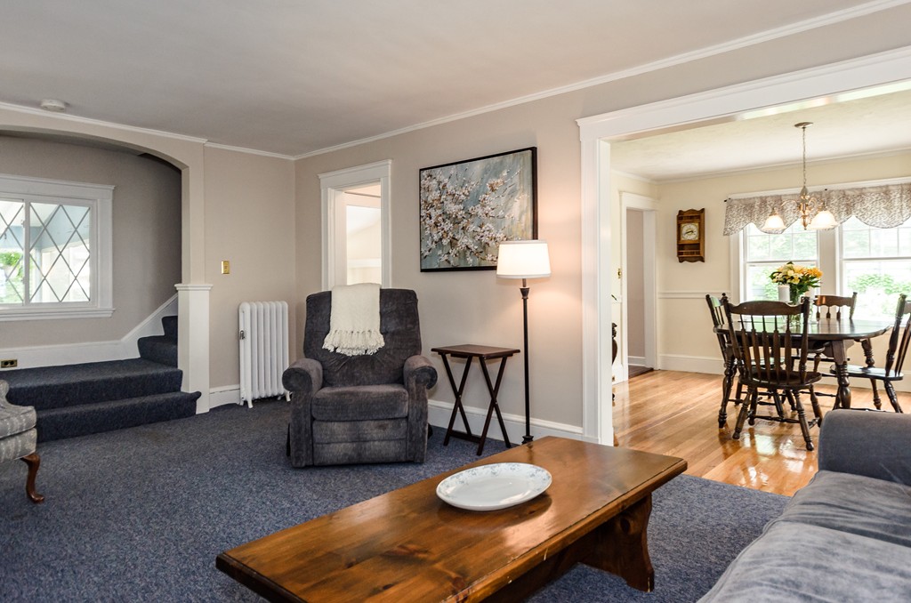 40 Wedgewood Road Newton, MA 02465 - Photo 7 of 17