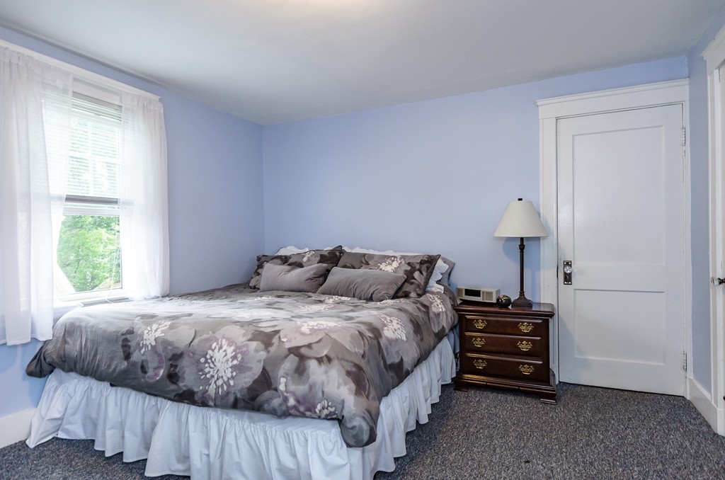 40 Wedgewood Road Newton, MA 02465 - Photo 9 of 17