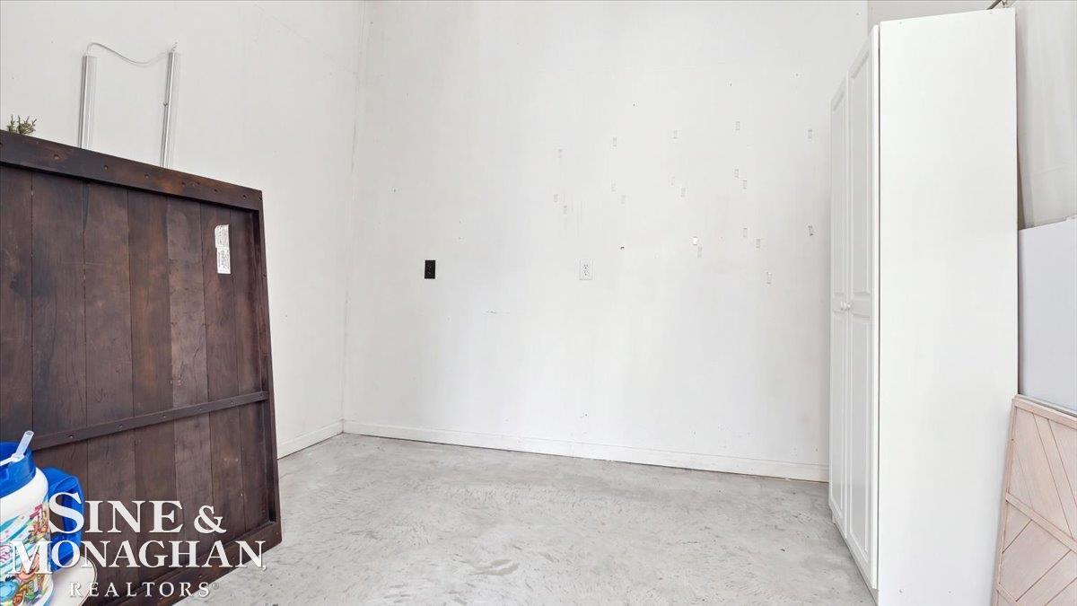 7570 Imlay City Road Avoca, MI 48006 - Photo 21 of 38 Gallery Image 21