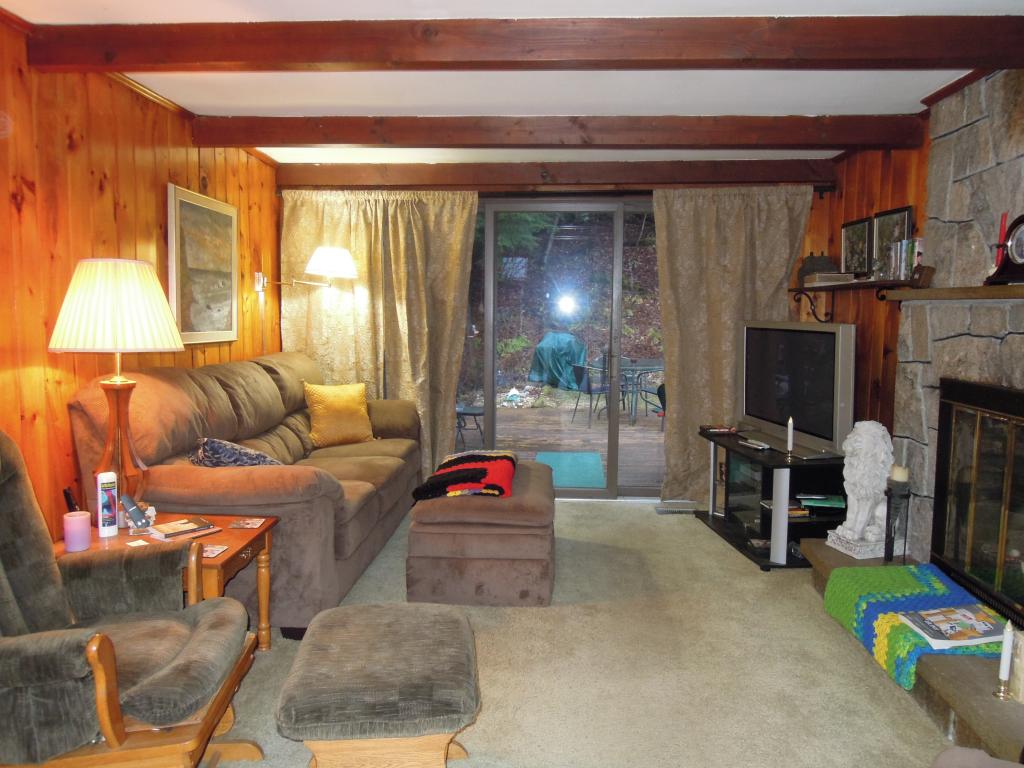 592 Saxtons River Road Rockingham, VT 05101 - Photo 4 of 29
