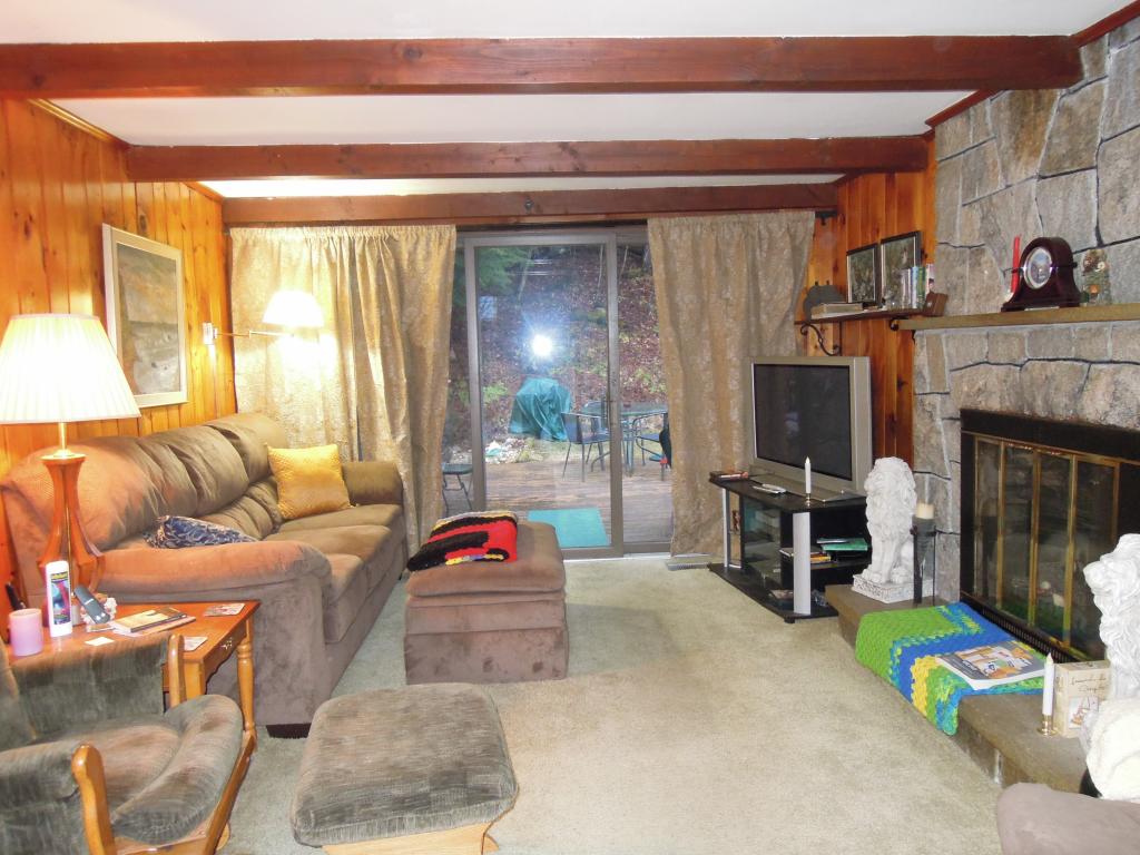 592 Saxtons River Road Rockingham, VT 05101 - Photo 6 of 29