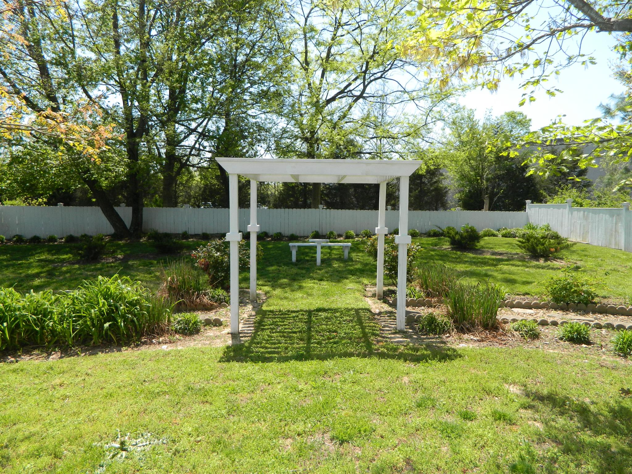 102 Ridgewood Drive Portland, TN 37148 - Photo 17 of 29 Gallery Image 17