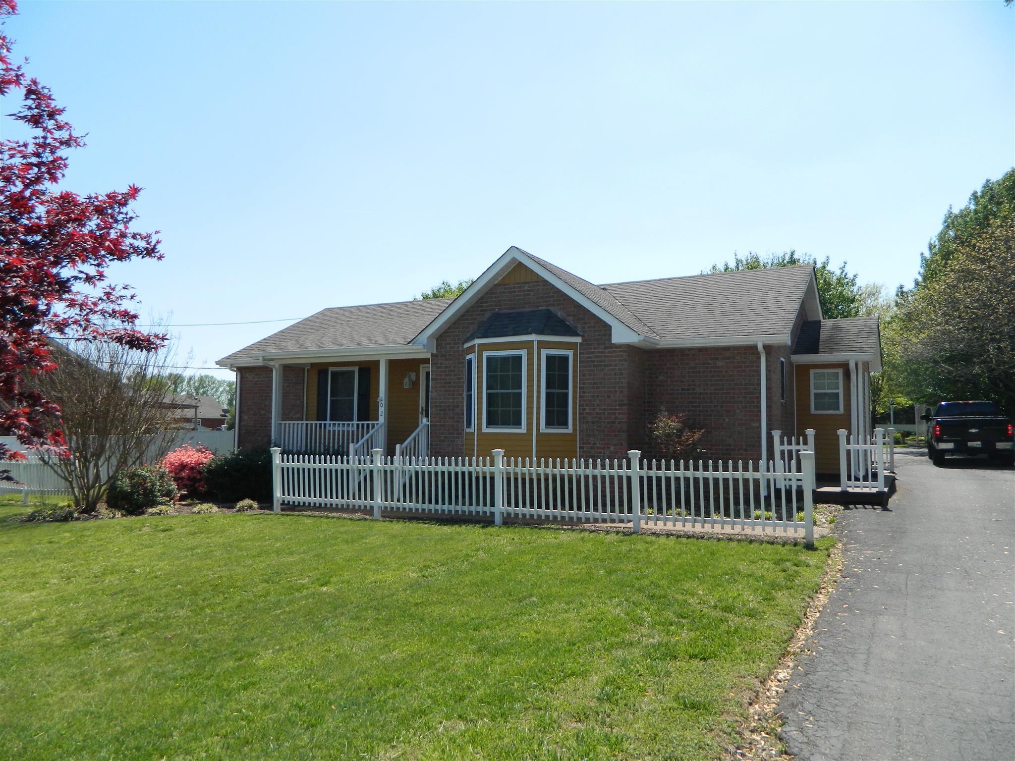 102 Ridgewood Drive Portland, TN 37148 - Photo 2 of 29 Gallery Image 2