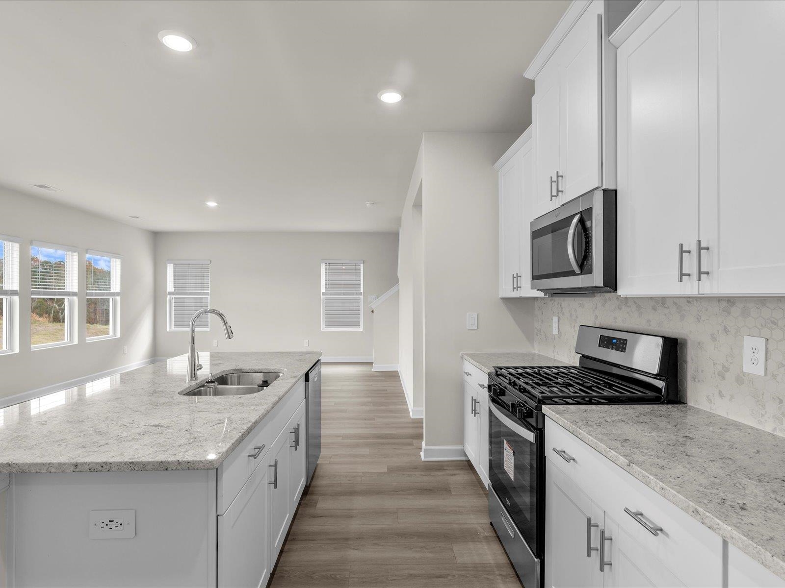 207 Lavinia Circle Duncan, SC 29334 - Photo 6 of 35