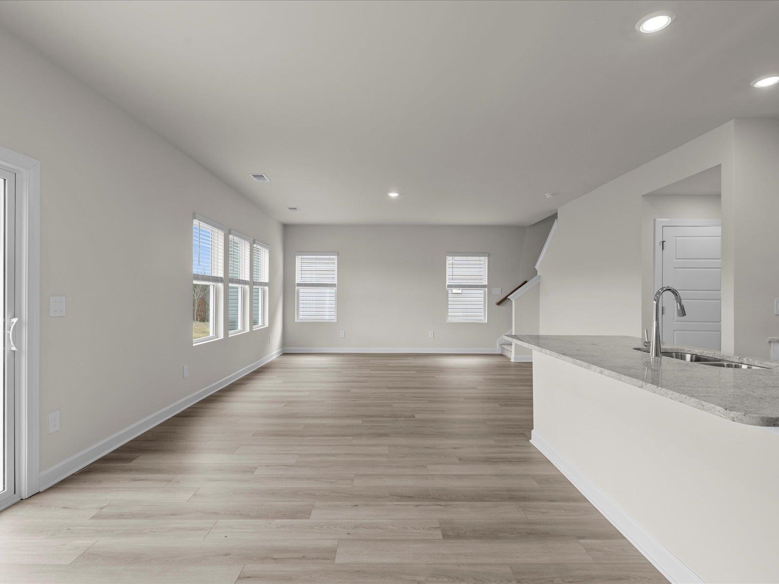 207 Lavinia Circle Duncan, SC 29334 - Photo 8 of 35