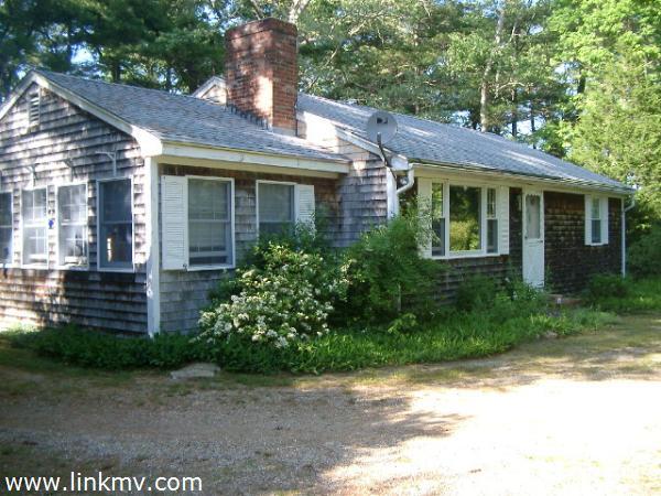 329 State Road West Tisbury, MA 02568 - Photo 23 of 27 http://d1qzqeyxiitrap.cloudfront.net/photos/19824/600/b1567ffb.jpg