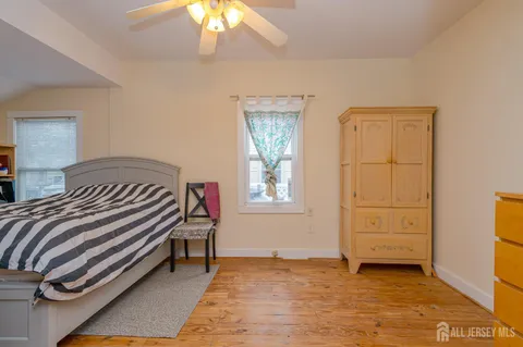 $379,900 | 18 Scott Avenue, Milltown, NJ 08850