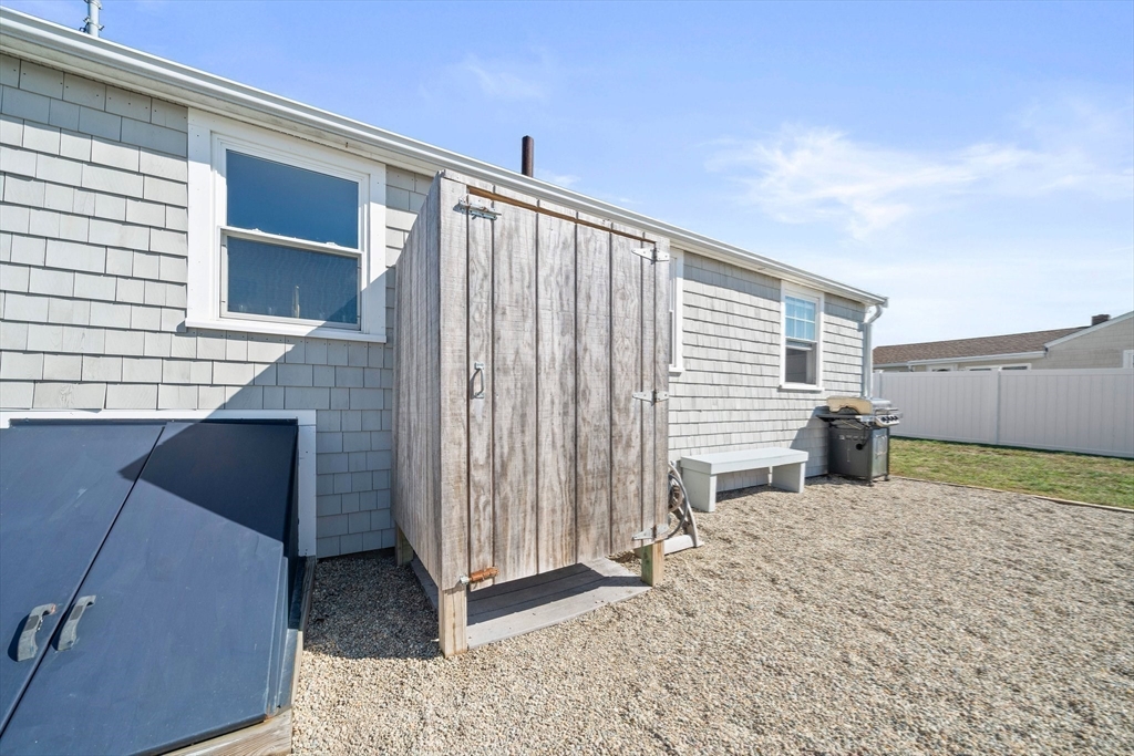 172 Ridge Road Marshfield, MA 02050 - Photo 27 of 41 Gallery Image 27