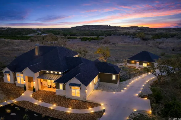 $1,690,000 | 321 Vista View Place, Spring Branch, TX 78070