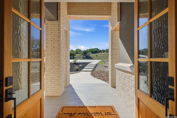 $1,690,000 | 321 Vista View Place, Spring Branch, TX 78070