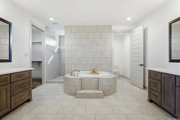 $1,690,000 | 321 Vista View Place, Spring Branch, TX 78070