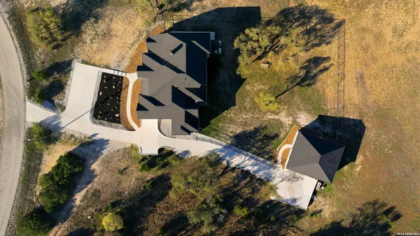 $1,690,000 | 321 Vista View Place, Spring Branch, TX 78070