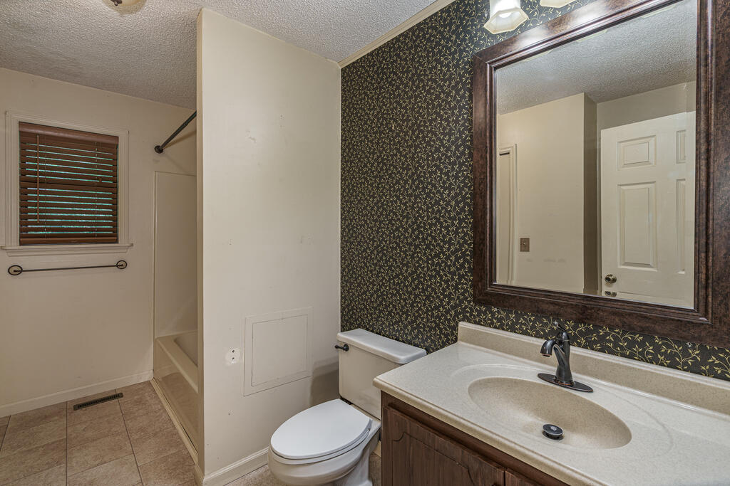 1054 Dickey Road Murphy, NC 28906 - Photo 11 of 39 Gallery Image 11