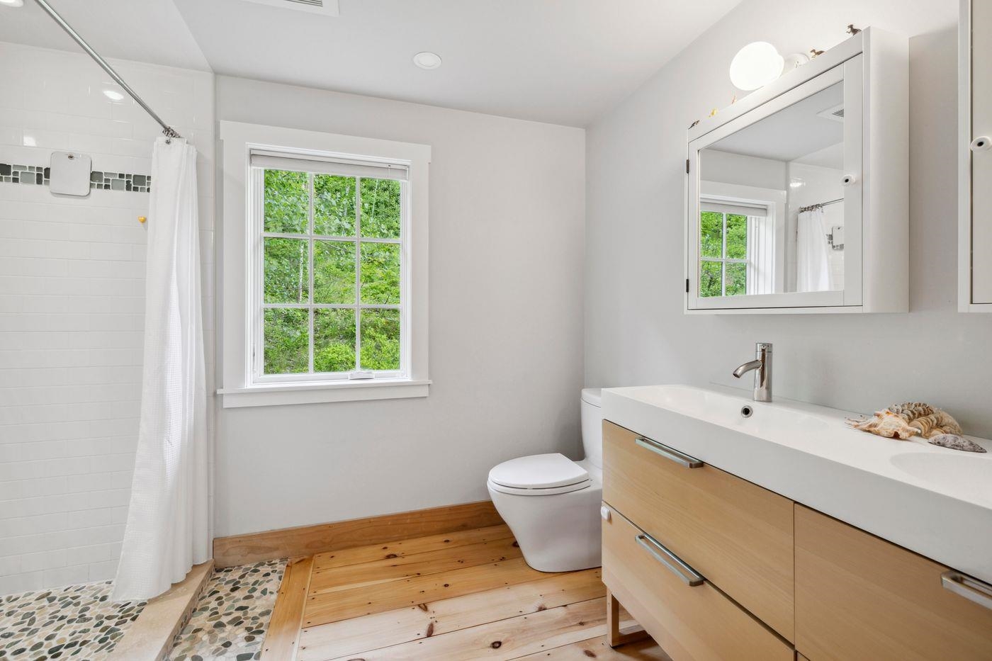 1355 Podunk Road Norwich, VT 05055 - Photo 9 of 38