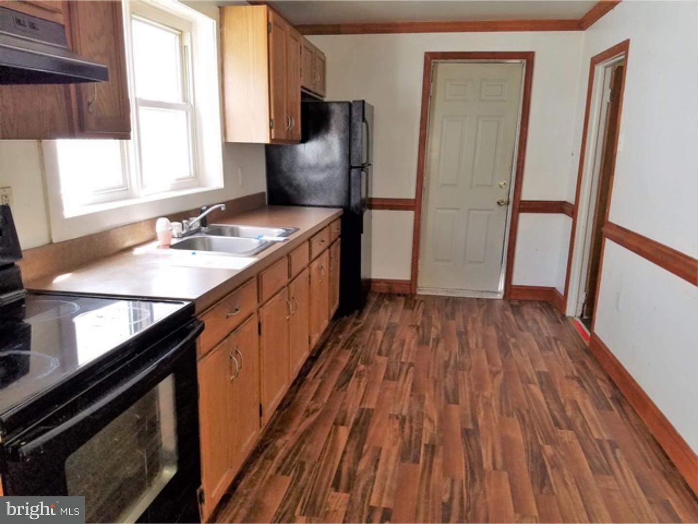 806 Harrison Street Riverside, NJ 08075 - Photo 3 of 24