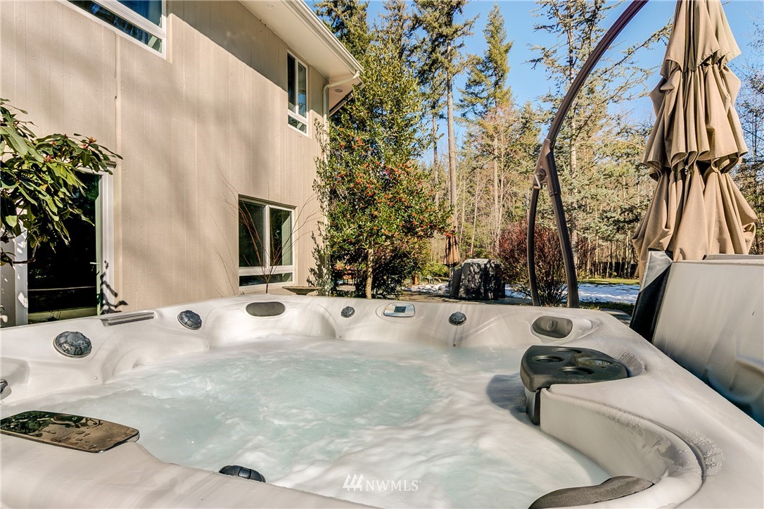 7624 Lake Alice Road Southeast Fall City, WA 98024 - Photo 18 of 25 Gallery Image 18