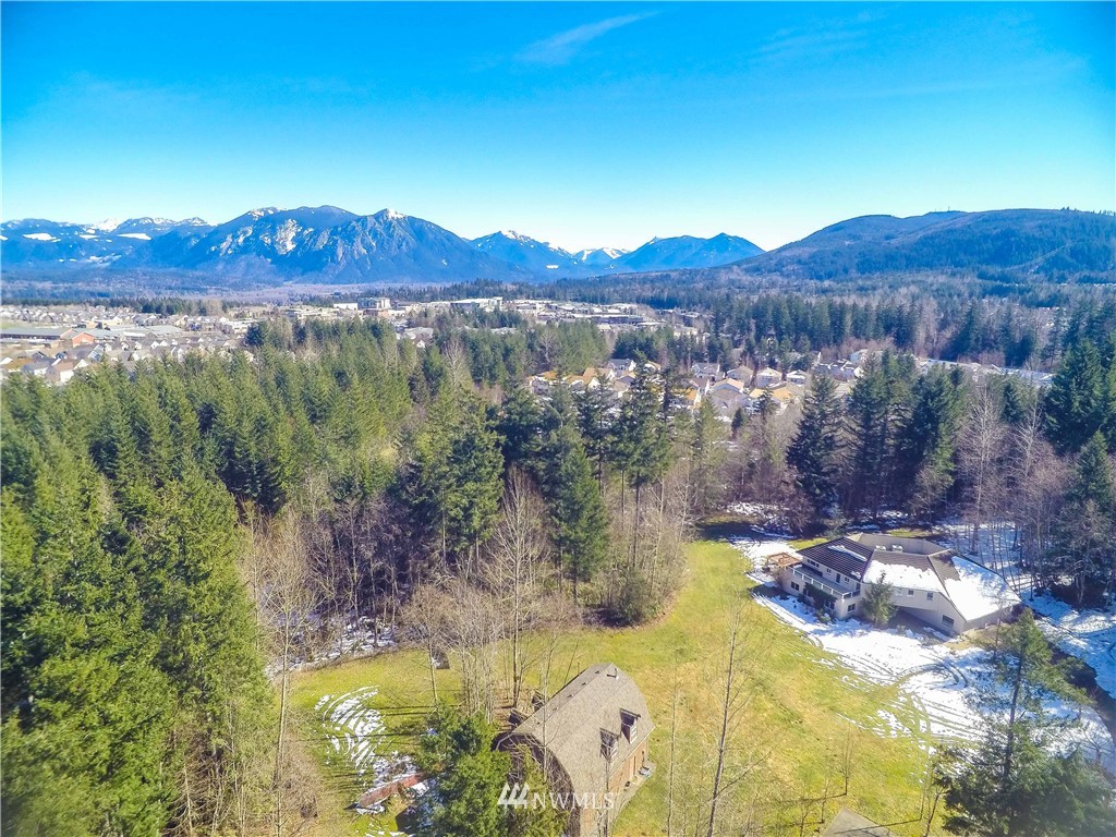 7624 Lake Alice Road Southeast Fall City, WA 98024 - Photo 21 of 25 Gallery Image 21