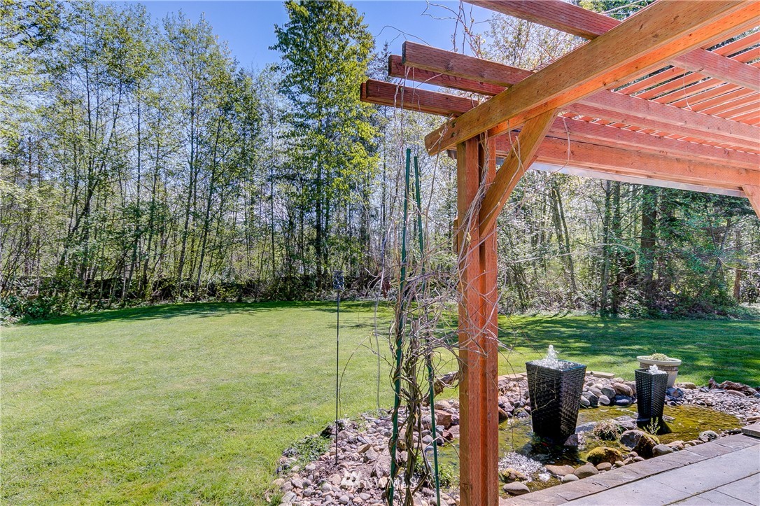 7624 Lake Alice Road Southeast Fall City, WA 98024 - Photo 23 of 25 Gallery Image 23