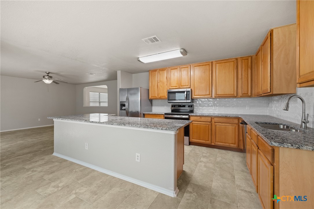 8432 Starview Street Temple, TX 76502 - Photo 12 of 34