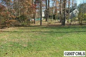 7016 Reedy Creek Road Charlotte, NC 28215 - Photo 5 of 6 a view of park