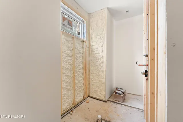 $840,000 | 1015 Eastridge Pass, Monterey, TN 38574