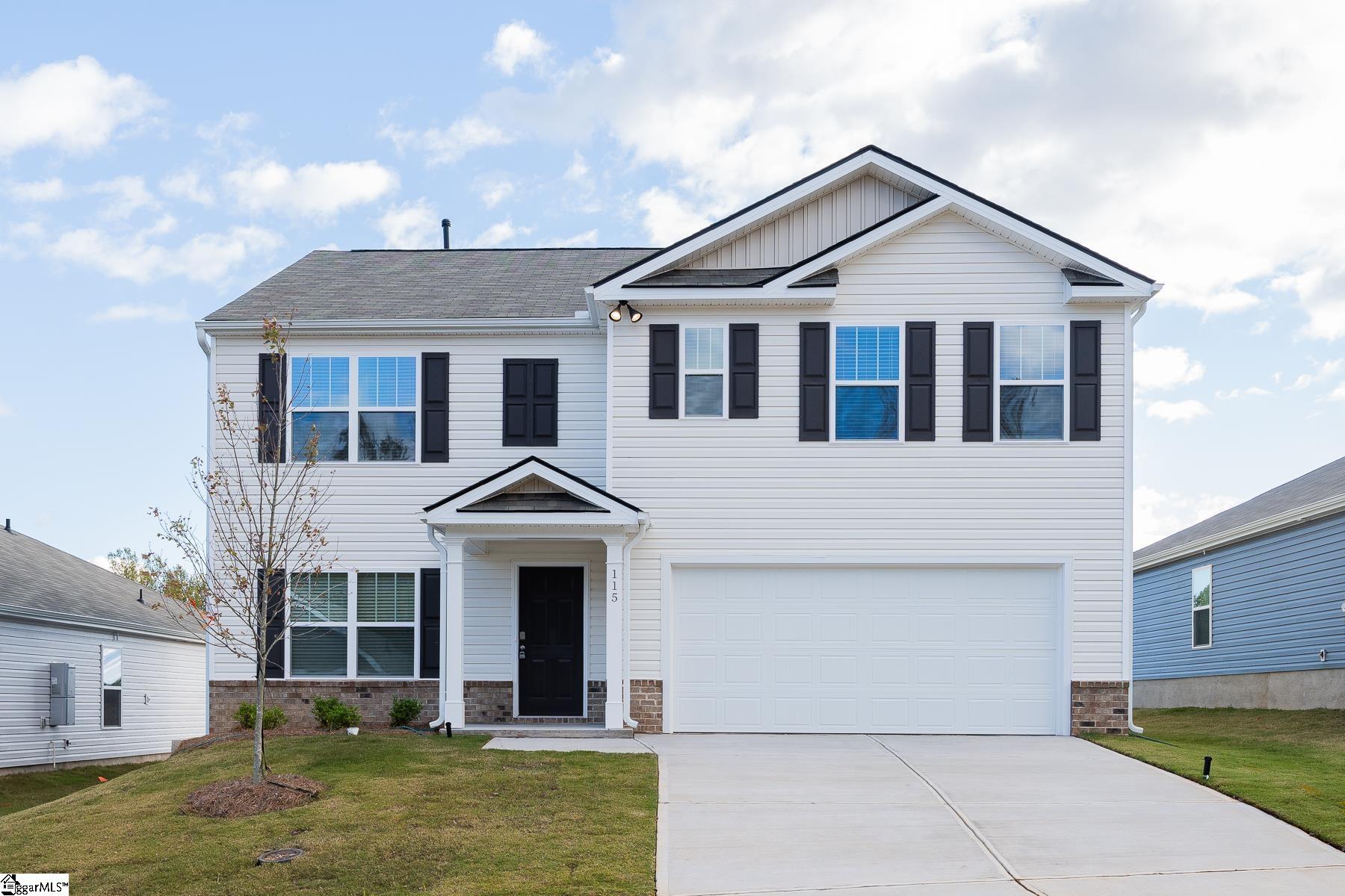 115 Roocroft Court Fountain Inn, SC 29644 - Photo 1 of 24